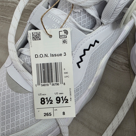 Adidas White and Black Sneakers with Chunky Silhouette - Picture 8 of 12